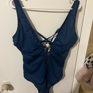 BNWT cupshe women swimwear size L